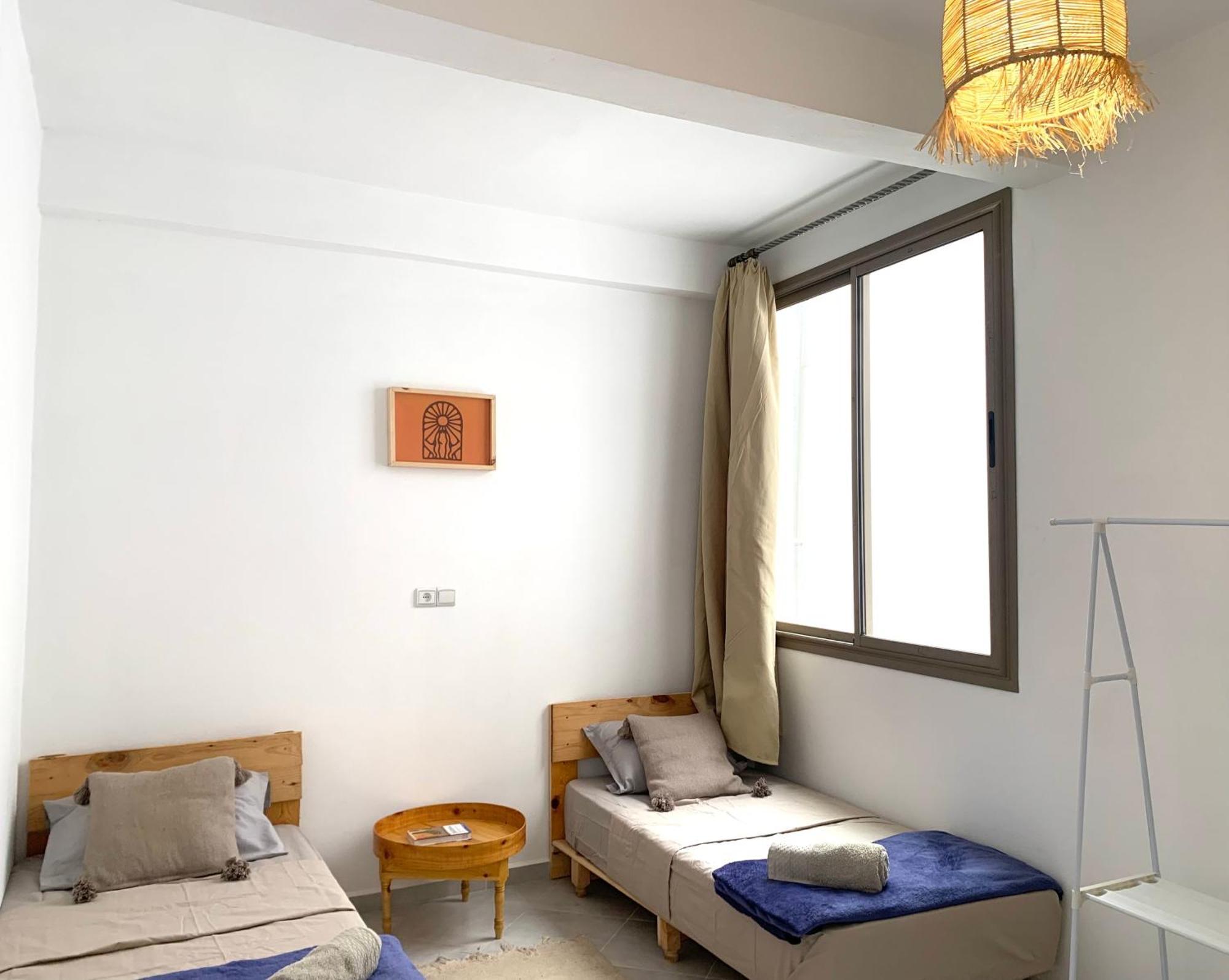 Ocean Surf House Hostel Tamraght Bagian luar foto